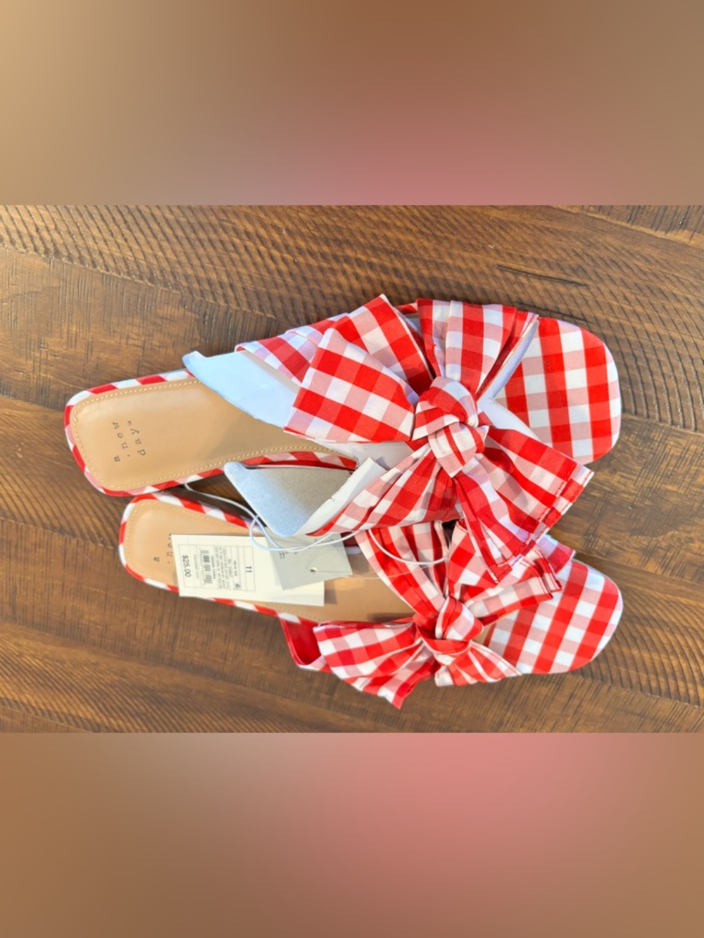 NWT - a new day Red and White Gingham Bow Slide Sandals - Picture 2 of 3